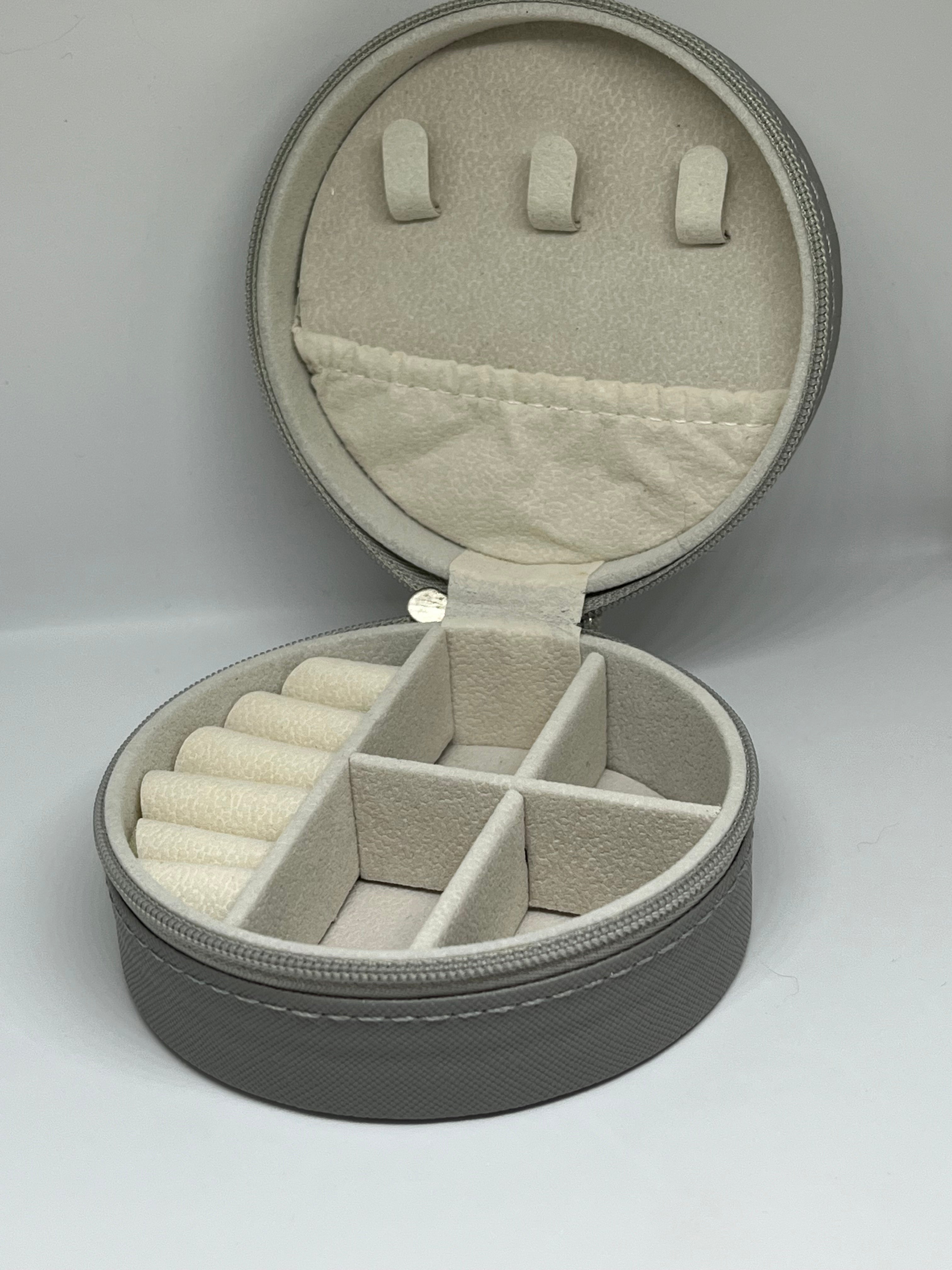 Porta Jóias Redondo Cinza